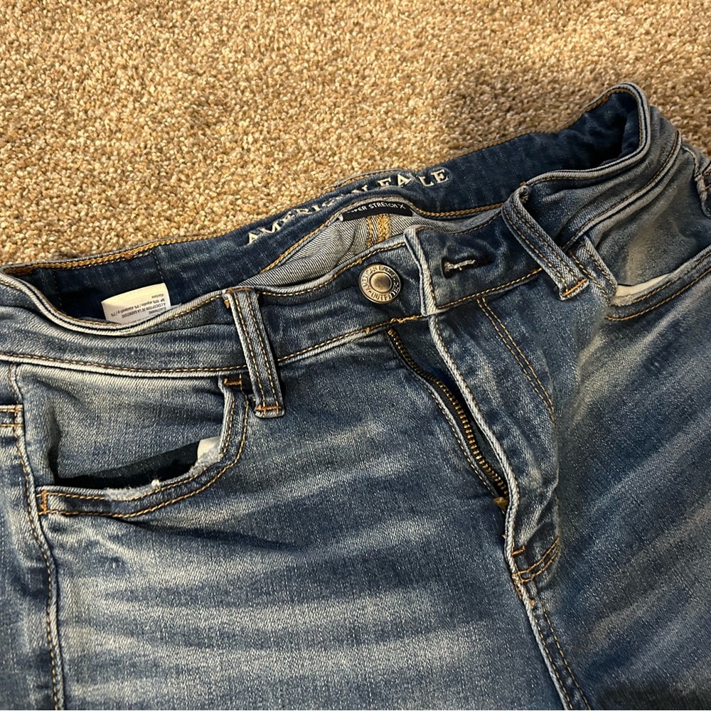 Women’s American Eagle Jeans